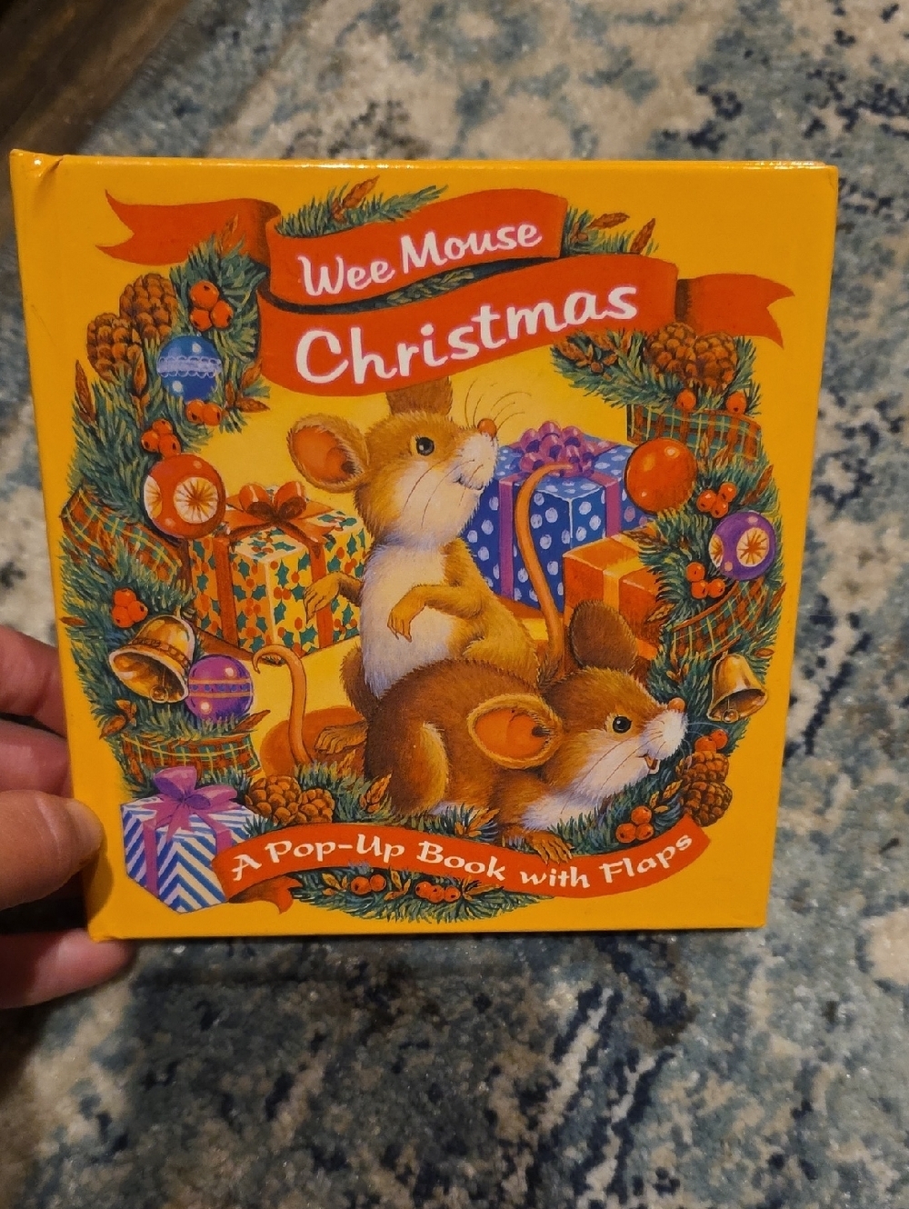 Wee Mouse Christmas Pop-Up Book - Yellow Holiday Kids Book